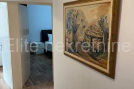 Pula - Stoja, odličan stan, visoko prizemlje, 55m2!, Pula, Appartement