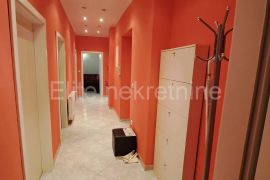 Potok - prodaja stana, 74,80 m2, odlična lokacija!, Rijeka, Daire
