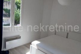 Školjić - prodaja stana, 36 m2, balkon!, Rijeka, شقة