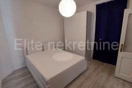 Školjić - prodaja stana, 36 m2, balkon!, Rijeka, Daire