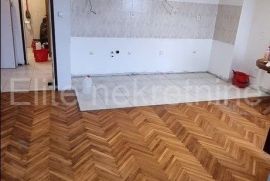 Novi Vinodolski, Apartamento