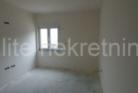 Kastav - prodaja stana, 82 m2, dvosoban sa dnevnim boravkom!, Kastav, Apartamento