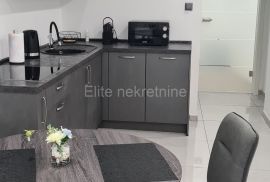 Centar-najam stana 31m2!!!, Rijeka, شقة