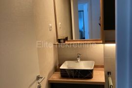 Kantrida - najam stana, 95m2, balkon, parking!, Rijeka, Appartment