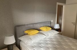 Kantrida - najam stana, 95m2, balkon, parking!, Rijeka, Apartamento