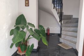 Preluk - najam stana, 95m2!!, Rijeka, Appartment