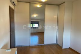 Lovran - prodaja stana 92,69 m2 4S+DB, Lovran, Appartamento