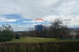 ATRAKTIVNO građ. zemljište 2340m2 BEDEKOVČINA, Bedekovčina, Земля