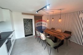 VIKEND KUĆA 77m2, detaljno renovirano, Krapina, Krapina - Okolica, بيت