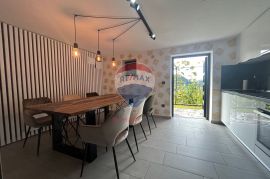 VIKEND KUĆA 77m2, detaljno renovirano, Krapina, Krapina - Okolica, Casa