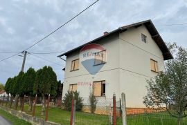 KUĆA 130m2 S GOSPODARSKOM ZGRADOM, BEDEKOVČINA, Bedekovčina, House