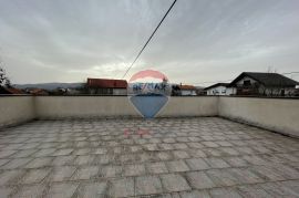 KUĆA KATNICA, 150 m2 S POMOĆNOM ZGRADOM, OROSLAVJE, Oroslavje, House