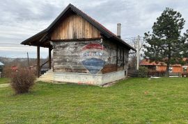 SEOSKO IMANJE POGODNO ZA TURIZAM ILI ŽIVOT NA SELU, Donja Stubica, بيت