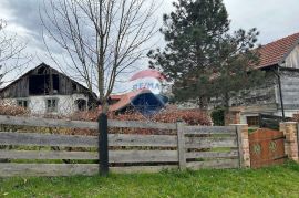 SEOSKO IMANJE POGODNO ZA TURIZAM ILI ŽIVOT NA SELU, Donja Stubica, House