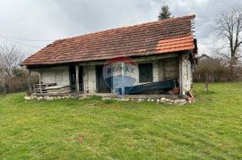 SEOSKO IMANJE POGODNO ZA TURIZAM ILI ŽIVOT NA SELU, Donja Stubica, Casa