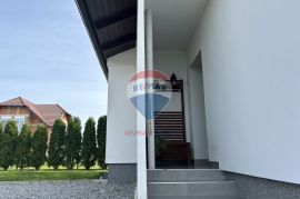 PREKRASNA USELJIVA KUĆA 110m2, ZLATAR-BISTRICA, Zlatar-Bistrica, Casa