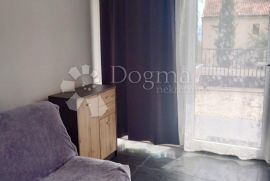 KOSTRENA, Stan u novijoj zgradi, Kostrena, Appartment