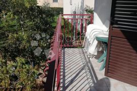 NJIVICE - APARTMAN NA PRVOM KATU, Omišalj, Wohnung