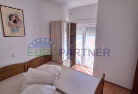 Kuća sa prekrasnim pogledom na more na Čiovu, 600 m2, prodaja, Trogir, House