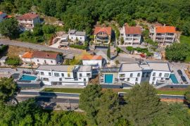 OPATIJA, MOŠĆENIČKA DRAGA – dvije nove vile s bazenom, 410m2 + 225m2 s vrtom, namještajem i wellnessom, Mošćenička Draga, بيت