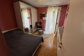 Trosoban stan na prodaju, Pula, Istra, Pula, Apartamento