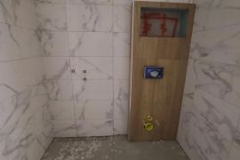 Kvalitetan troiposoban stan kod Doma zdravlja sa PDV-om ID#3395, Niš-Mediana, Wohnung