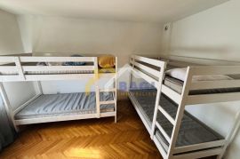 Ivanja Reka stan za 5-10 radnika, Peščenica - Žitnjak, Wohnung