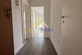 Novogradnja 3-soban stan za radnike u okolici Velike Gorice, Velika Gorica - Okolica, Flat