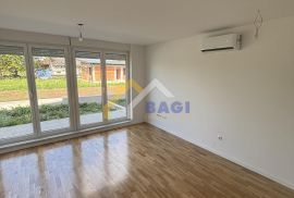 Novogradnja 3-soban stan za radnike u okolici Velike Gorice, Velika Gorica - Okolica, Appartement