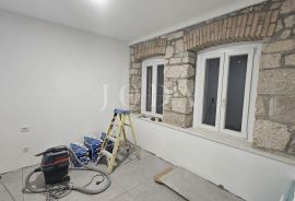 Tribalj spoj modernog i autohtonog, Vinodolska Općina, Maison