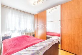 Zagreb, Srebrnjak, uređen trosoban stan s velikom terasom NKP 80 m2, Zagreb, Appartamento