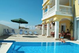 Peroj hotel s restoranom i pogledom na more, Vodnjan, Εμπορικά ακίνητα