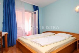 Peroj hotel s restoranom i pogledom na more, Vodnjan, Commercial property