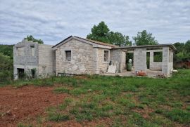 Započeta gradnja - legalizirana kuća i maslinik, Rovinj, Maison