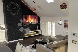 Moderno uređen penthouse - Maksimir, Maksimir, شقة