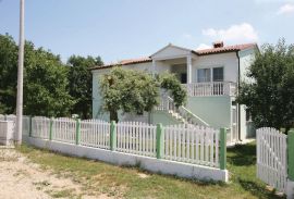 Kuća za odmor na prodaju, Buje, okolica, Istra, Buje, Σπίτι