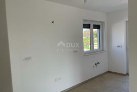 ISTRA, NOVIGRAD - Komforan stan 600 m od plaže, Novigrad, Apartamento