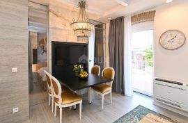 OPATIJA, CENTAR - luksuzno uređeni stan + apartman u srcu Opatije, Opatija, Appartment