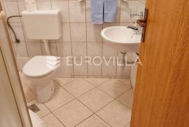 Dugi rat, studio apartman 20m od mora, Dugi Rat, Apartamento