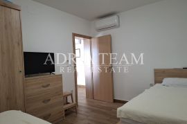 TROSOBNI APARTMAN U STAMBENOJ ZGRADI, PRIZEMLJE - POVLJANA, PAG, Povljana, Appartamento