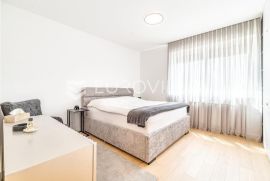 Zagreb, VMD Heinzelova, luksuzan četverosoban stan NKP 126 m2, Zagreb, Appartement