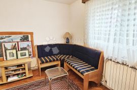 MAKSIMIR, STAN U LIJEPOJ ZGRADI SA VRTOM, Maksimir, Apartamento