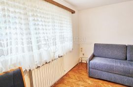 MAKSIMIR, STAN U LIJEPOJ ZGRADI SA VRTOM, Maksimir, Wohnung