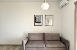 Stan ublizu mora, Jasenice, Apartamento