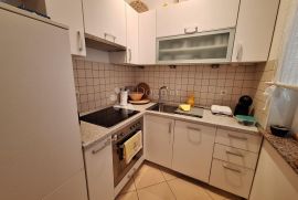 MALINSKA, DVOSOBNI APARTMAN SA POGLEDOM NA MORE, Malinska-Dubašnica, Kвартира