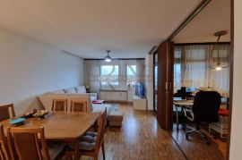 ZAGREB-STENJEVEC-85m2,PROSTRAN TROSOBAN STAN SA LOĐOM,POGLED, Stenjevec, Apartamento