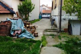 Dve kuće sa lokalom u užem centru grada ID#3425, Leskovac, Casa