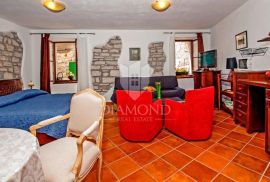 Obnovljeni studio u centru Rovinja, Rovinj, Flat