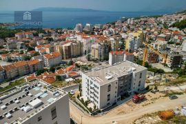 Makarska, luksuzan dvosoban stan u centru 63 m2, Makarska, Appartamento