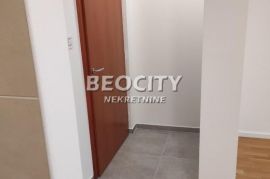 Novi Sad, Bulevar Oslobođenja, Augusta Cesarca, 0.5, 29m2, Novi Sad - grad, Daire